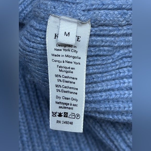 $1480 KHAITE Lenina Cashmere V-Neck Light Blue Sweater - Size M - Picture 13 of 13